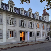 Villa Kettenbrücke in Baden-Baden erstrahlt in neuem Glanz